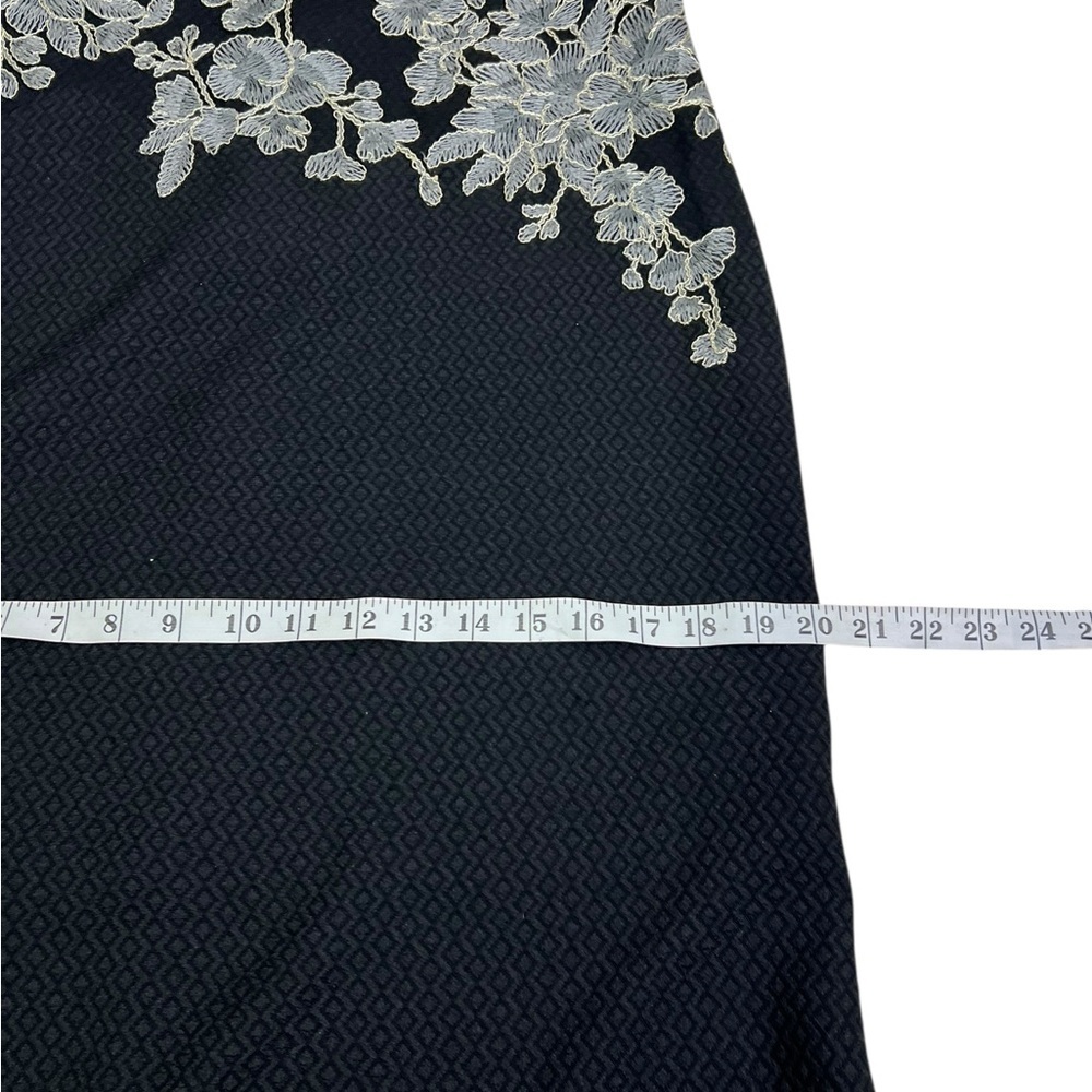 Tadashi Shoji Size 8 Black Lace Embroidered Dress Long Textured - Picture 11 of 16
